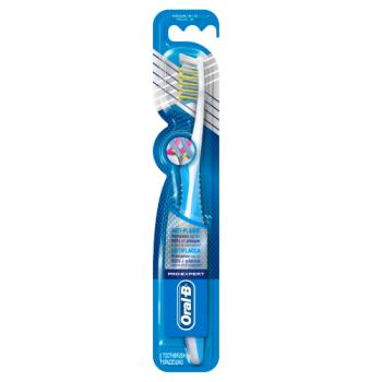 Oral-B Pro-Expert CrossAction Anti-Plaque Medium Manual Toothbrush