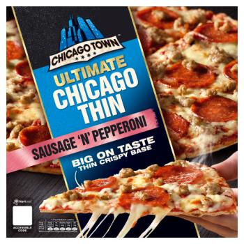 Chicago Town Ultimate Chicago Thin Sausage 'n' Pepperoni Pizza 431g
