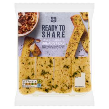 Co-op Garlic Ciabatta Bread Sticks 135g