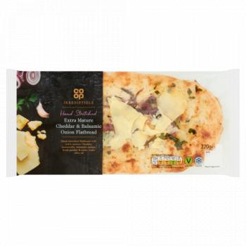 Co-op Irresistible Hand Stretched Extra Mature Cheddar & Balsamic Onion Flatbread 220g