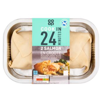 Co-op 2 Salmon En Croûte 388g