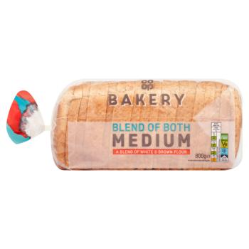 Co-op Bakery Blend of Both Medium 800g