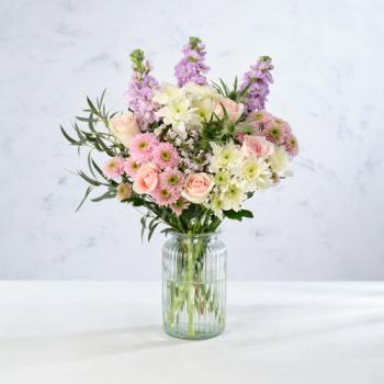  Fairtrade Elegance Bouquet