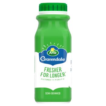 Cravendale Filtered Fresh Semi Skimmed Milk 250ml Fresher for Longer