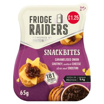 Fridge Raiders Snackbites Caramelised Onion Chutney, Mature Cheese Slices and Crostini 65g