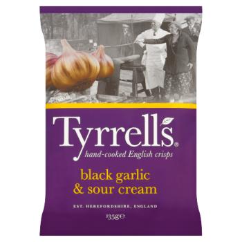 Tyrrells Black Garlic & Sour Cream 135g