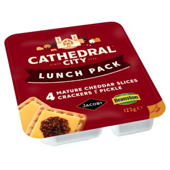 Cathedral City 4 Mature Cheddar Slices Crackers & Pickle 122g