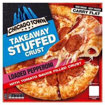 Chicago Town Takeaway Stuffed Crust Loaded Pepperoni Pizza 490g