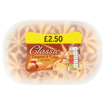 Classic Caramel & Fudge Ice Cream 900ml