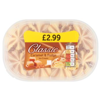 Classic Caramel & Fudge Ice Cream 900ml