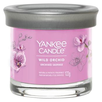 Yankee Candle Signature Scented Candle 