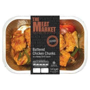 THE MEAT MARKET Battered Chicken Chunks in a Honey Chilli Sauce 340g