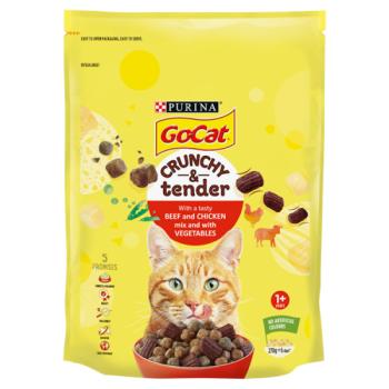 Go-Cat® Crunchy & Tender with Beef and Chicken Mix with Vegetables Dry Cat Food 270g
