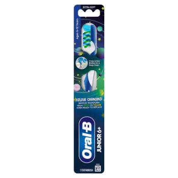 ORAL-B Junior Manual Toothbrush – Extra Soft Bristles – 6-12 Years, 1